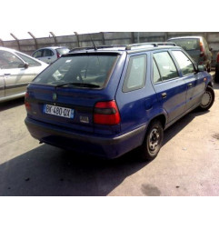 Retroviseur droit SKODA FELICIA