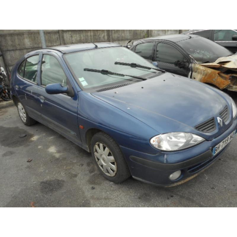 Retroviseur droit RENAULT MEGANE 1 Photo n°14