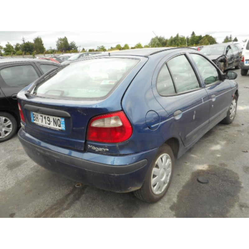 Retroviseur droit RENAULT MEGANE 1 Photo n°15