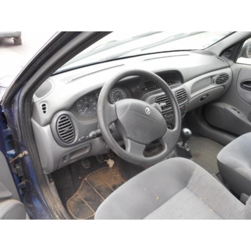 Retroviseur droit RENAULT MEGANE 1 Photo n°17