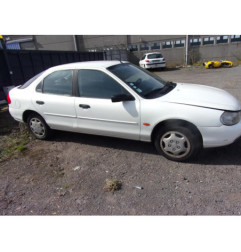 Retroviseur droit FORD MONDEO 1