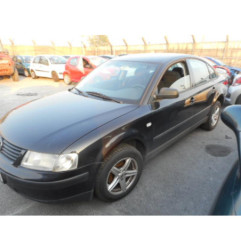 Retroviseur droit VOLKSWAGEN PASSAT 4