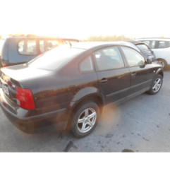 Retroviseur droit VOLKSWAGEN PASSAT 4