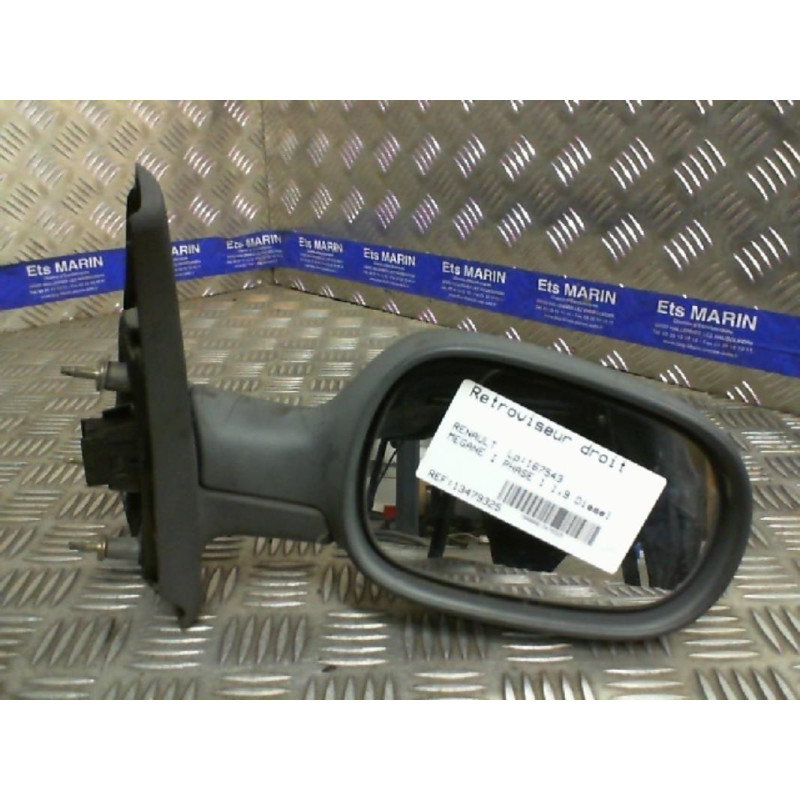 Retroviseur droit RENAULT MEGANE 1 Photo n°8