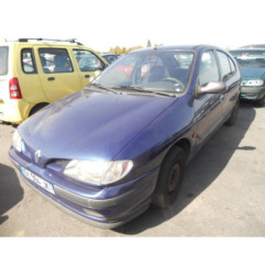 Retroviseur droit RENAULT MEGANE 1