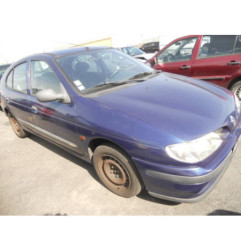 Retroviseur droit RENAULT MEGANE 1