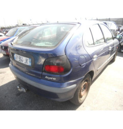 Retroviseur droit RENAULT MEGANE 1