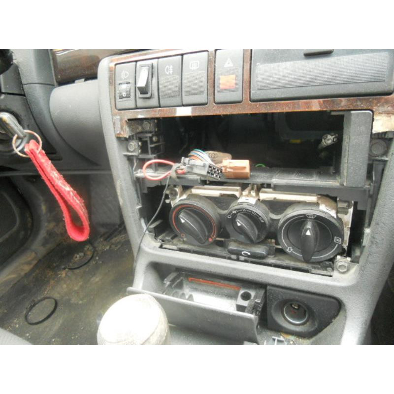 Retroviseur droit AUDI A4 1 Photo n°21