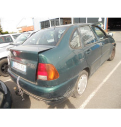 Retroviseur droit VOLKSWAGEN POLO 3