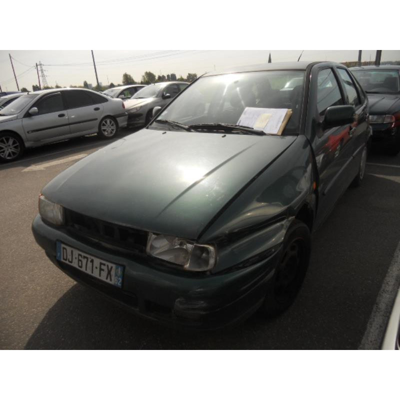 Retroviseur gauche VOLKSWAGEN POLO 3 Photo n°4