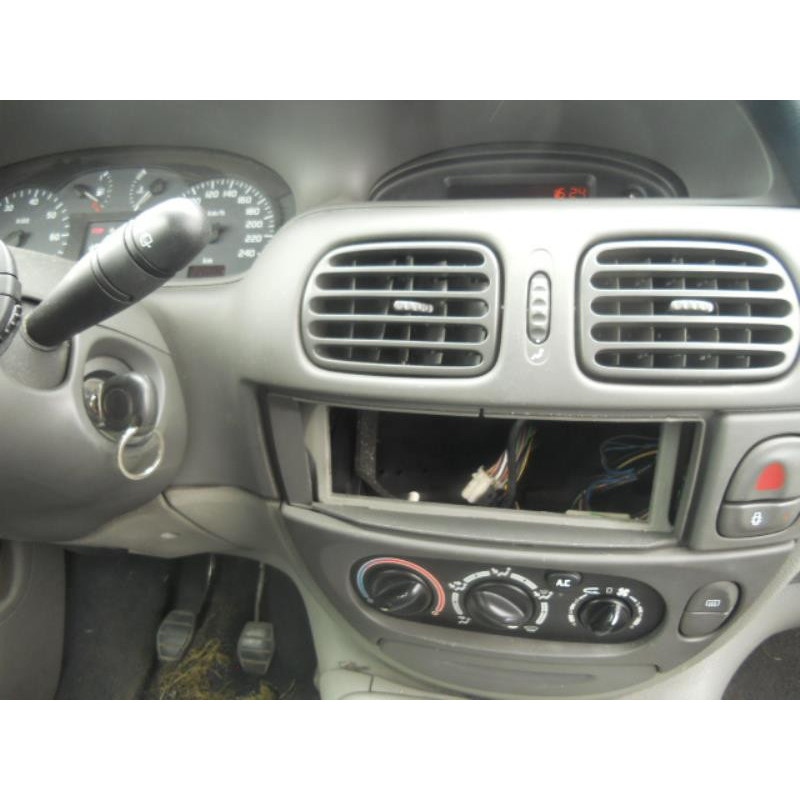 Retroviseur gauche RENAULT SCENIC 1 Photo n°17
