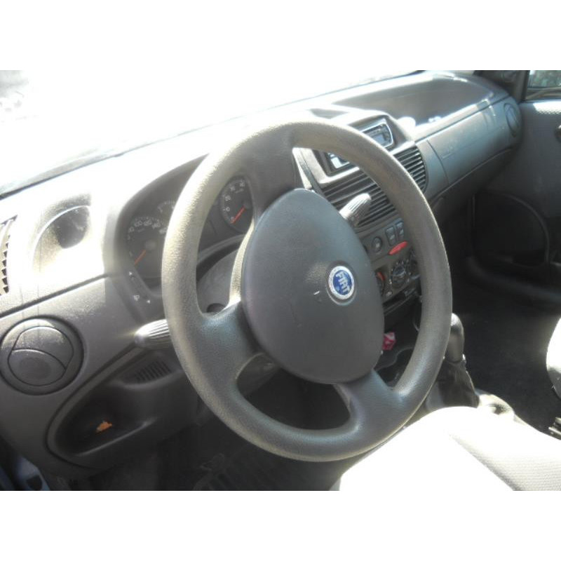 Retroviseur gauche FIAT PUNTO 2 Photo n°19