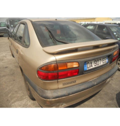Retroviseur droit RENAULT LAGUNA 1