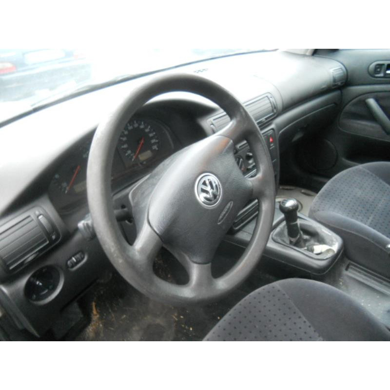 Retroviseur droit VOLKSWAGEN PASSAT 4 Photo n°18