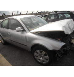 Retroviseur droit VOLKSWAGEN PASSAT 4