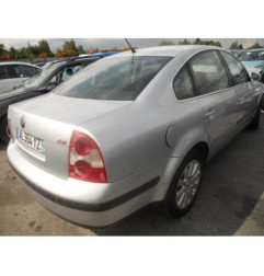 Retroviseur droit VOLKSWAGEN PASSAT 4