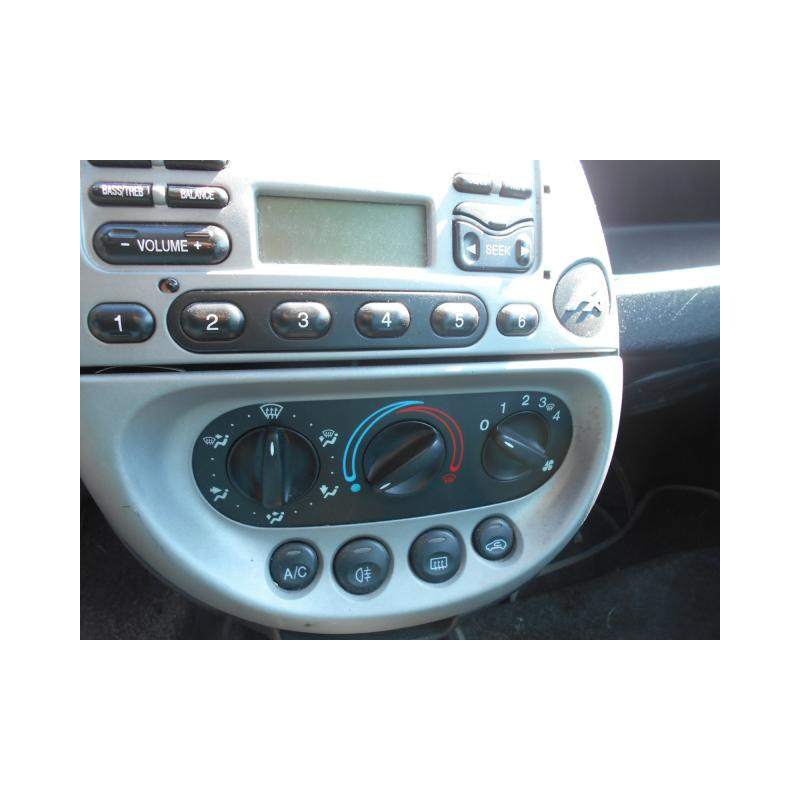 Retroviseur gauche FORD KA 1 Photo n°19