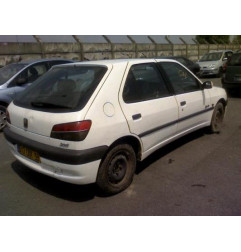 Retroviseur droit PEUGEOT 306