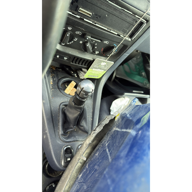 Poignee interieur avant gauche PEUGEOT 1007 Photo n°18