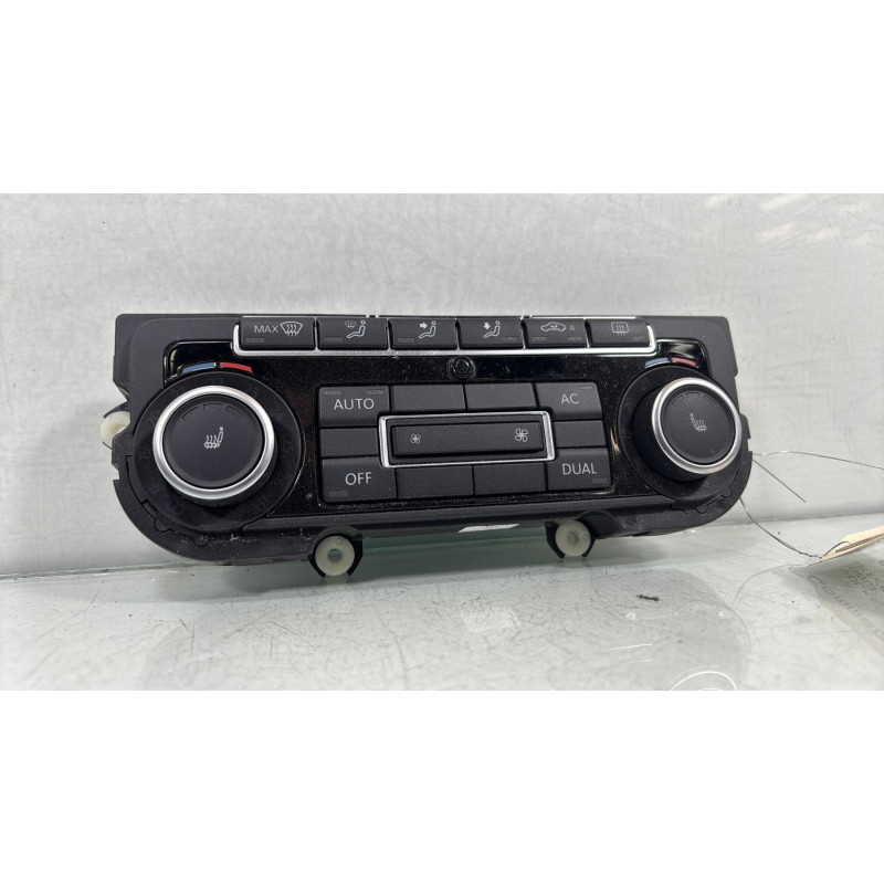 Commande chauffage VOLKSWAGEN GOLF 6 Photo n°3