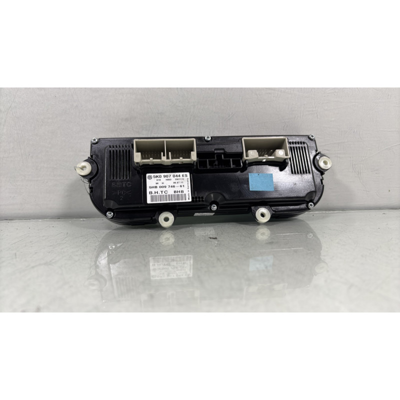 Commande chauffage VOLKSWAGEN GOLF 6 Photo n°4