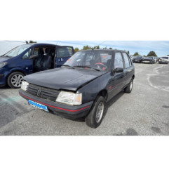 Boite de vitesses PEUGEOT 205 Photo n°1