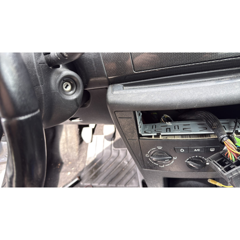 Custode arriere droit CITROEN C4 1 Photo n°17
