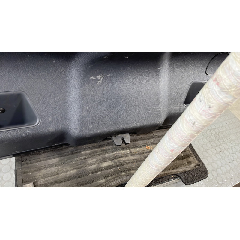 Malle/Hayon arriere CITROEN C5 1 Photo n°12