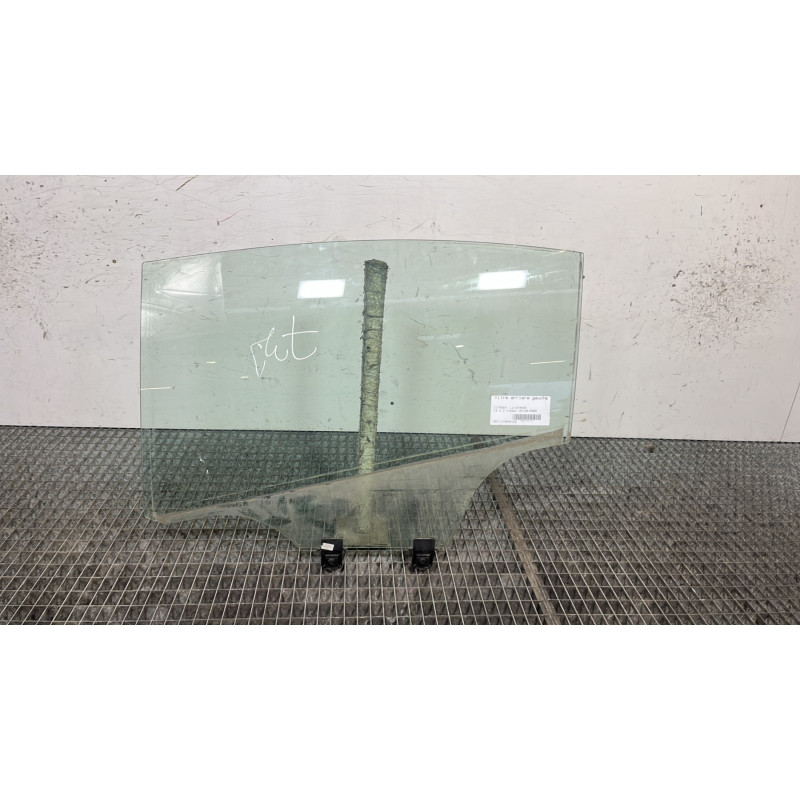 Vitre arriere gauche CITROEN C5 2 Photo n°1