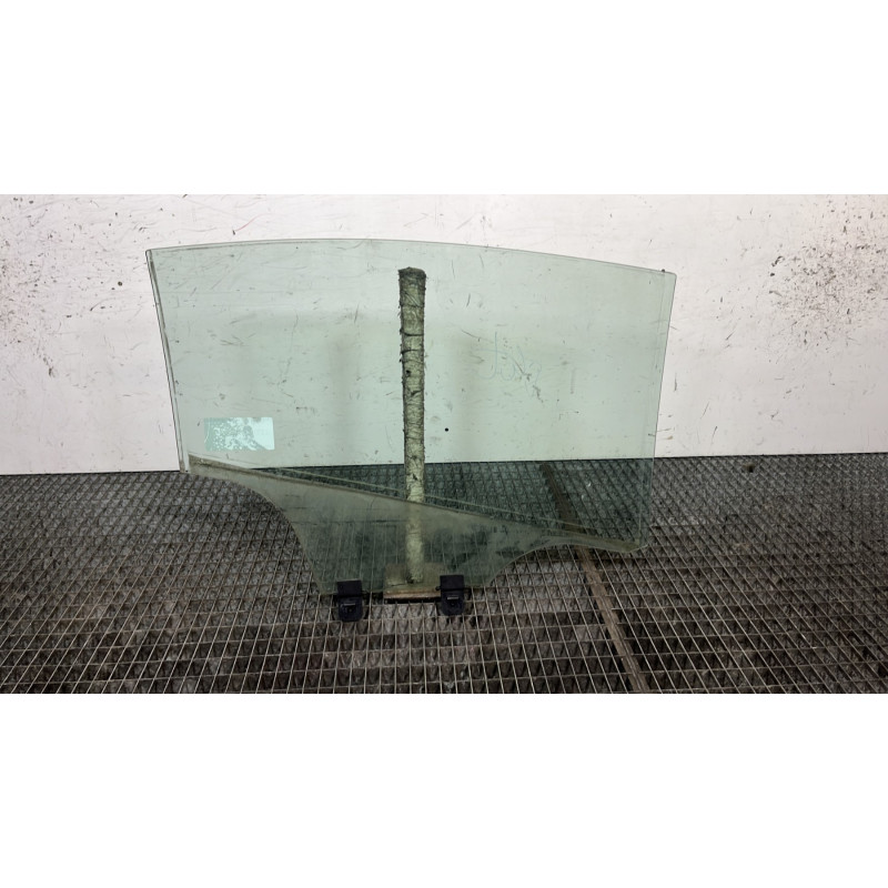 Vitre arriere gauche CITROEN C5 2 Photo n°4