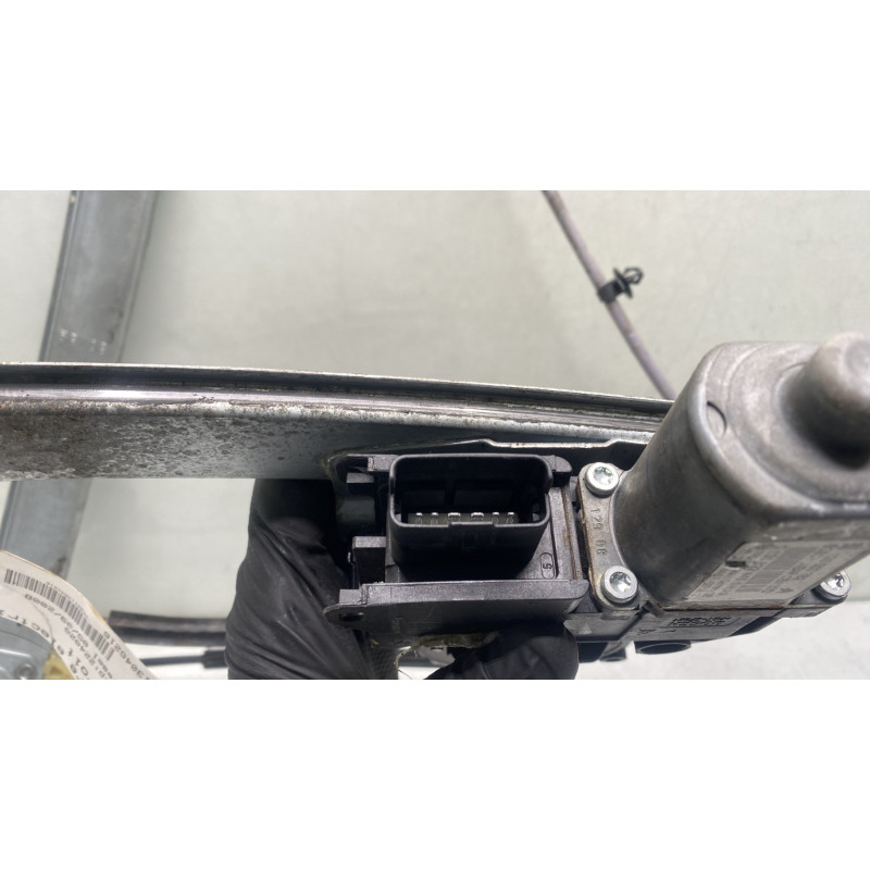 Leve vitre electrique avant droit CITROEN C5 2 Photo n°11