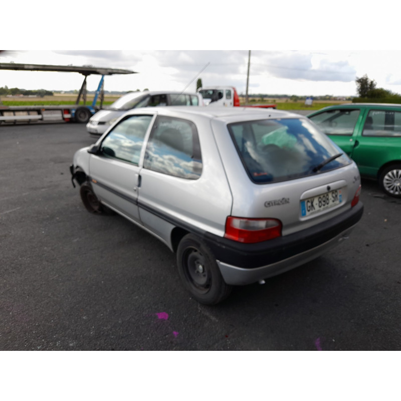 Porte avant droit CITROEN SAXO Photo n°7