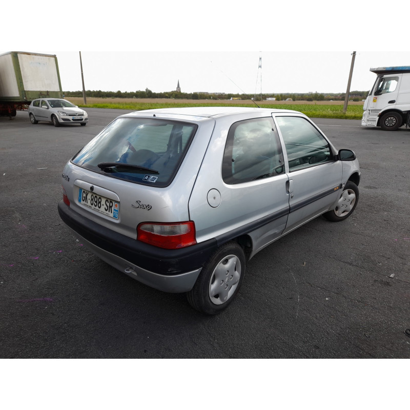 Porte avant droit CITROEN SAXO Photo n°8