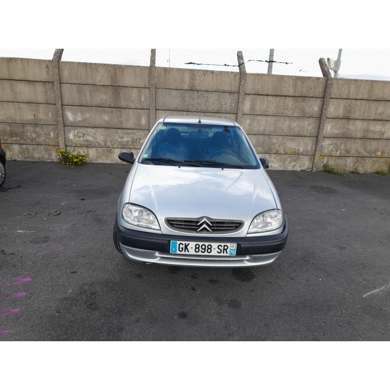 Porte avant droit CITROEN SAXO Photo n°13