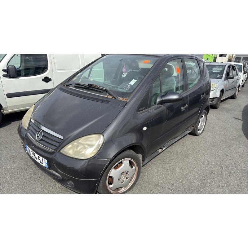 Capot MERCEDES CLASSE A 168 Photo n°7