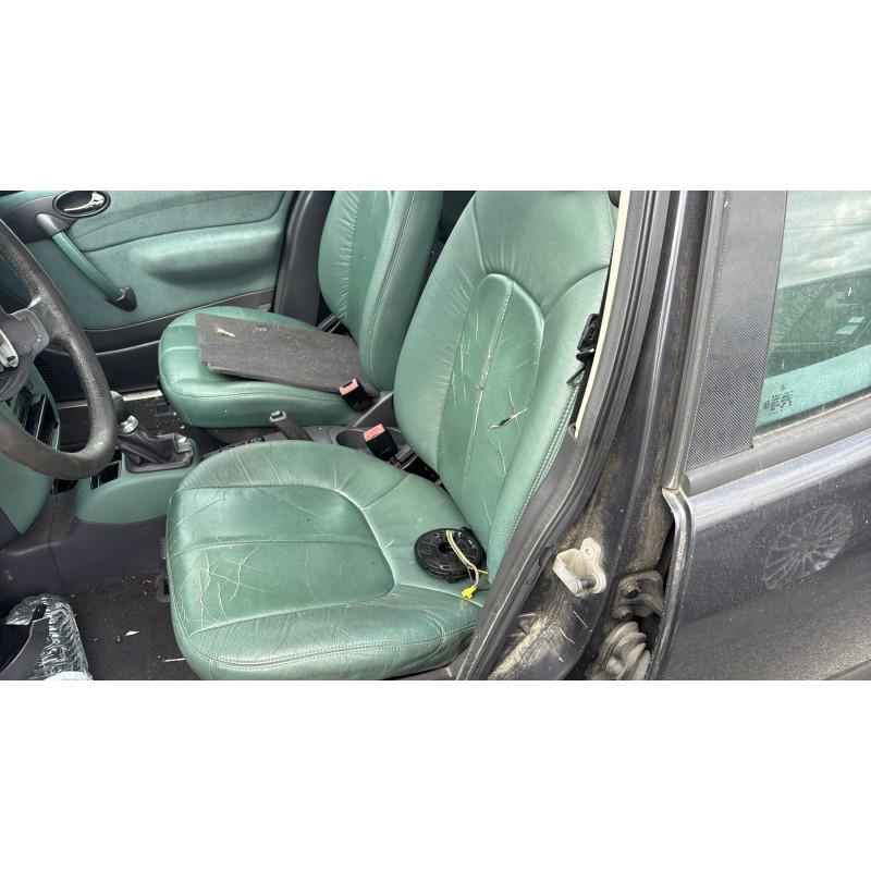 Capot MERCEDES CLASSE A 168 Photo n°16