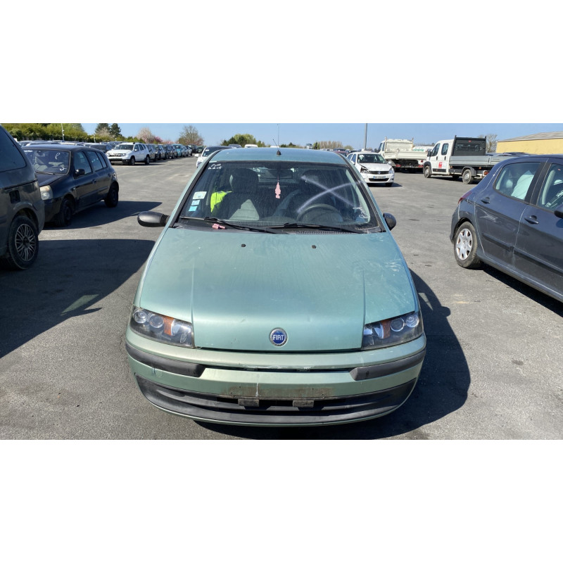 Capot FIAT PUNTO 2 Photo n°19