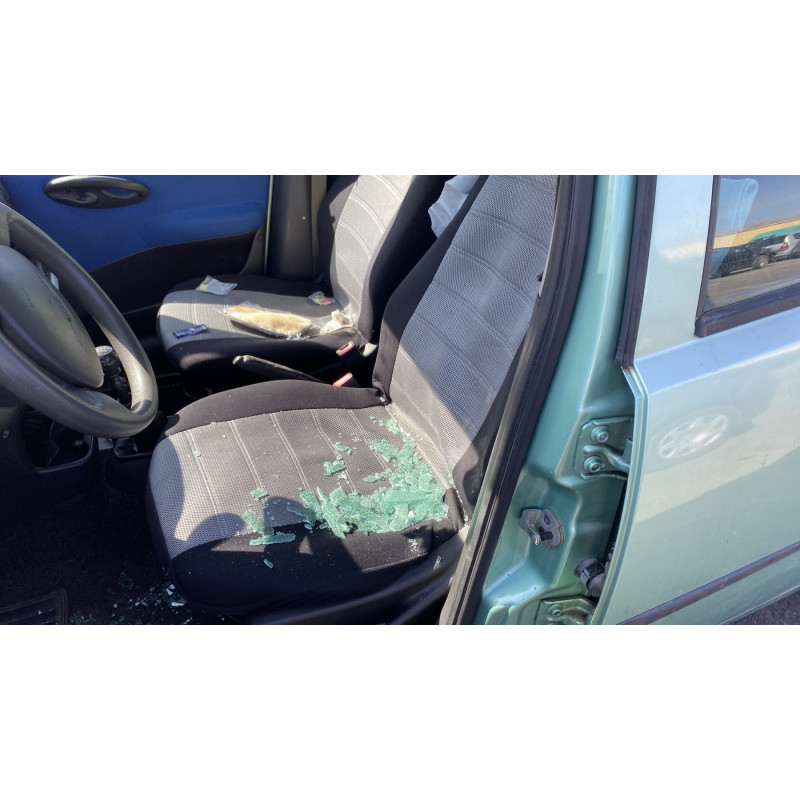 Retroviseur droit FIAT PUNTO 2 Photo n°17
