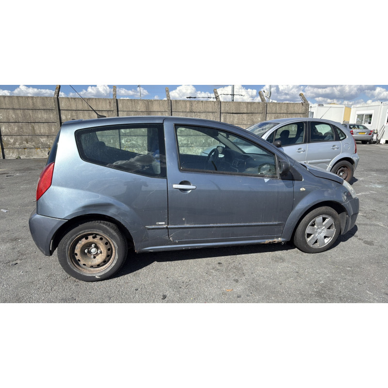 Porte avant droit CITROEN C2 Photo n°14