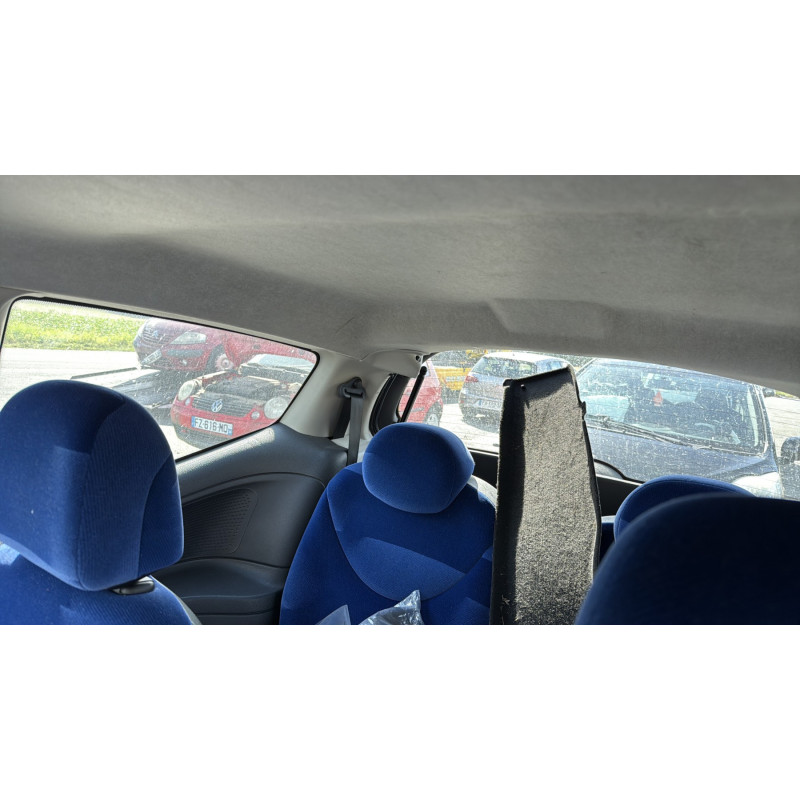 Porte avant droit CITROEN C2 Photo n°17