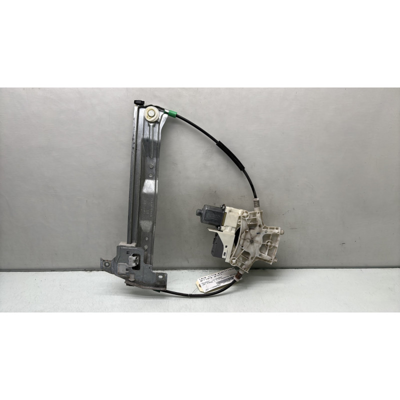 Leve vitre electrique arriere droit PEUGEOT 407 Photo n°1