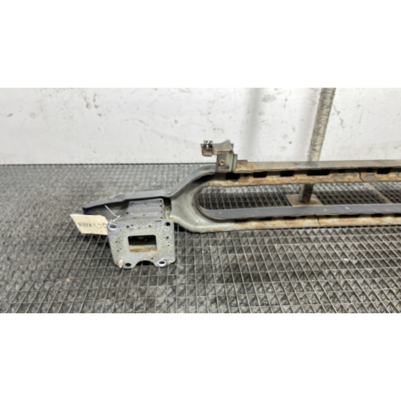 Renfort pare choc avant (traverse) PEUGEOT 407 Photo n°4
