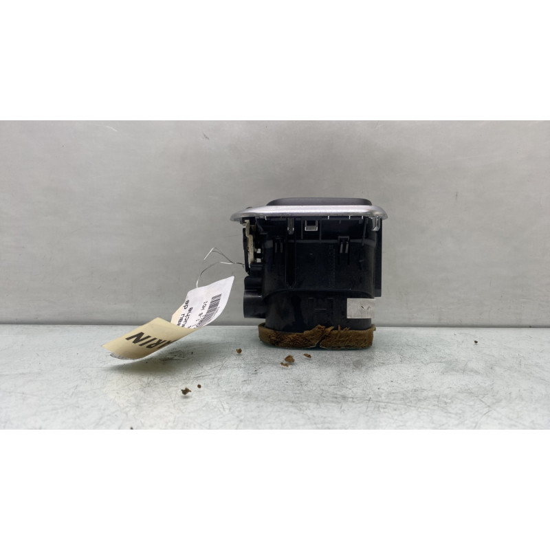 Aerateur tableau de bord avant gauche CITROEN C3 PICASSO Photo n°2
