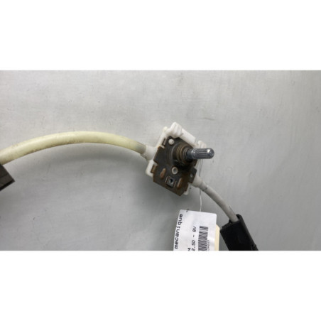 Leve vitre mecanique avant droit RENAULT MASTER 2