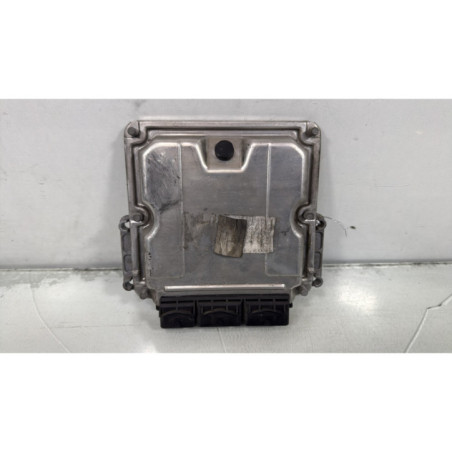 Calculateur moteur RENAULT SCENIC 1 Photo n°1
