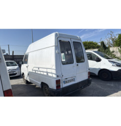 Retroviseur droit RENAULT TRAFIC 1
