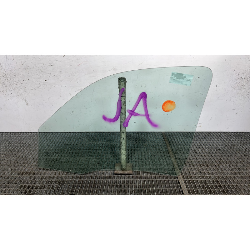 Vitre avant droit CITROEN BERLINGO 1 Photo n°4
