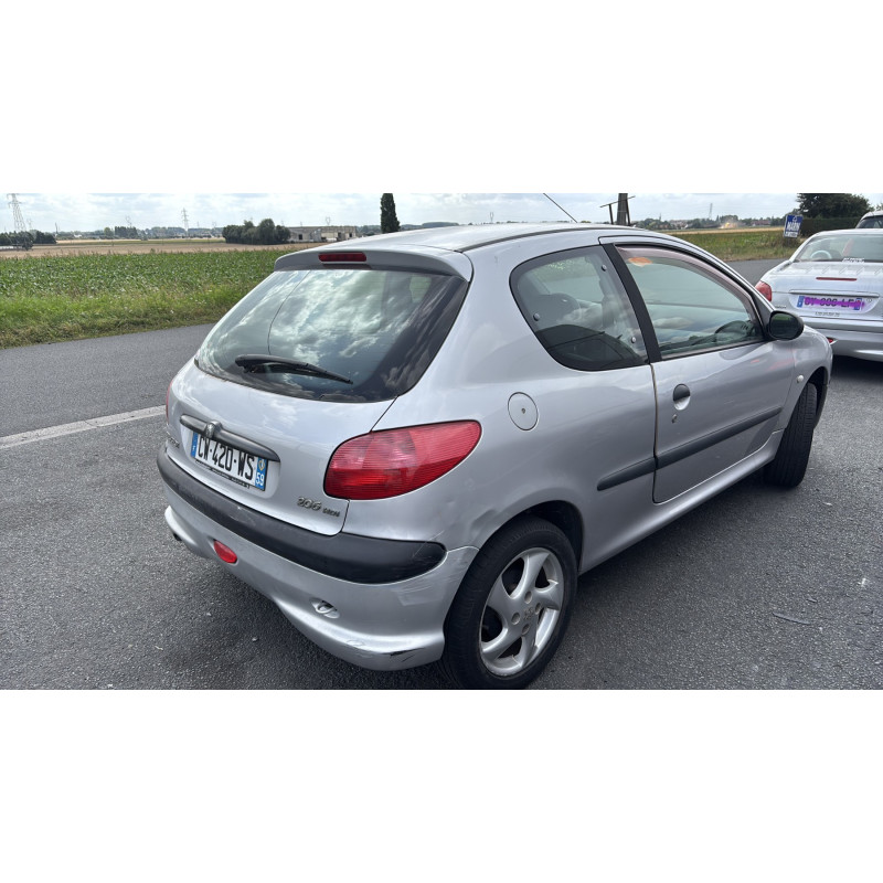 Boitier air bag PEUGEOT 206 Photo n°7