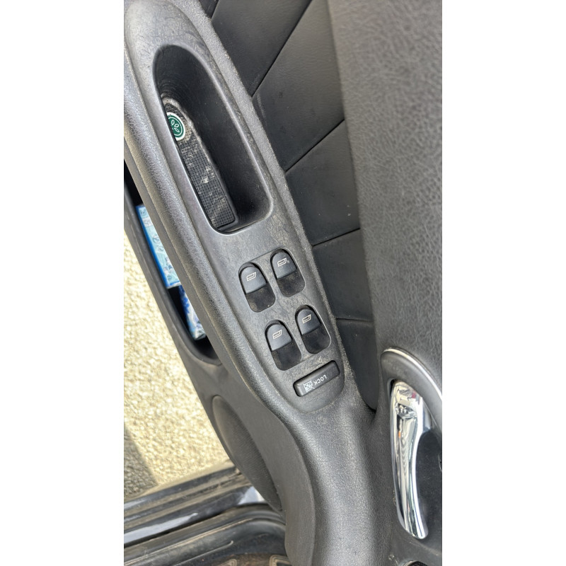 Leve vitre electrique avant gauche ALFA ROMEO 156 Photo n°16