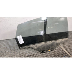 Vitre arriere droit FORD FIESTA 6